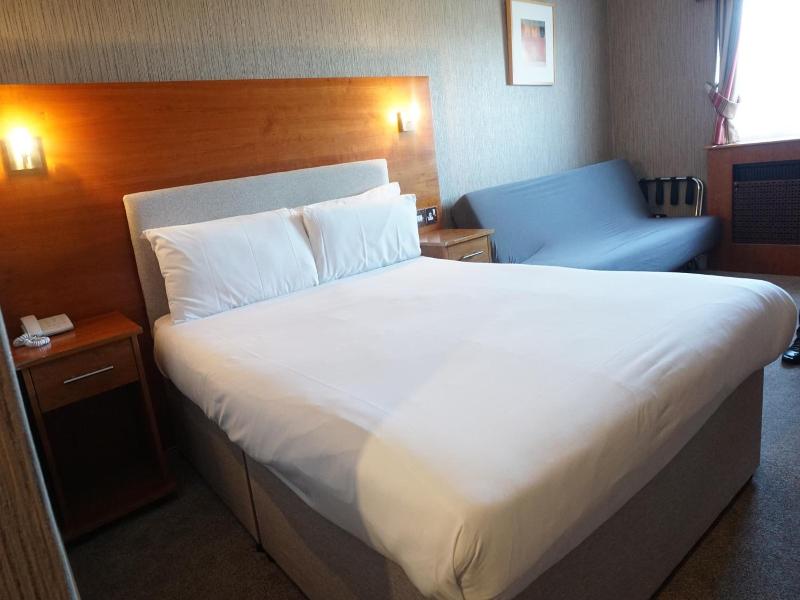 The Park Hotel - Genel