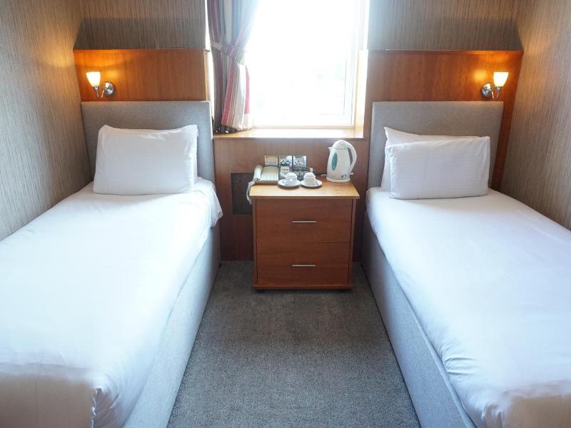 The Park Hotel - Genel