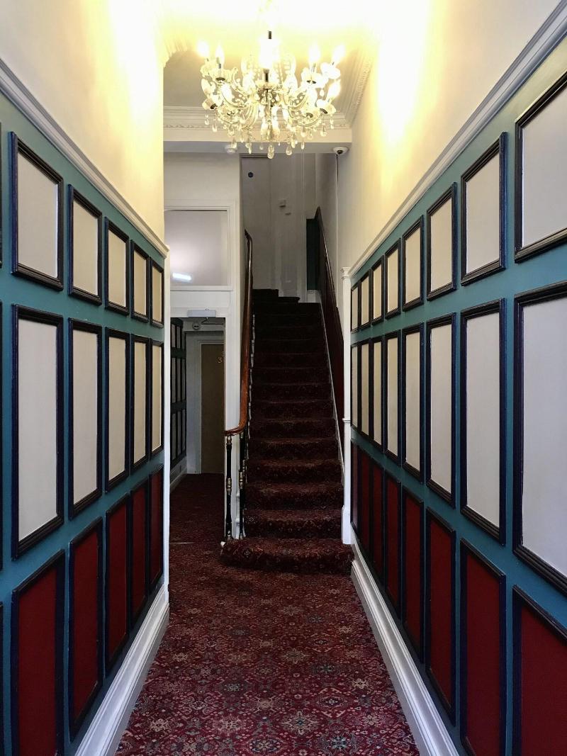 Rhodes Hotel - Lobi