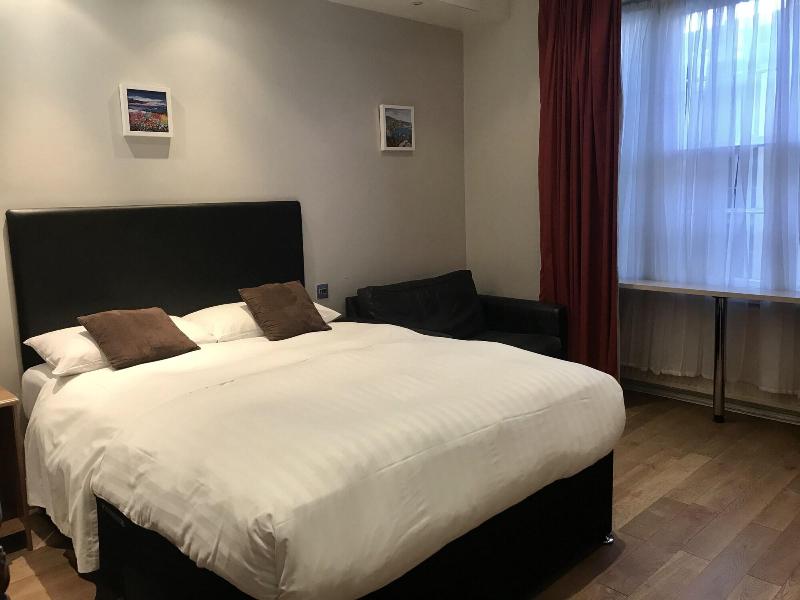 Rhodes Hotel - Oda