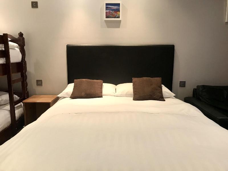 Rhodes Hotel - Oda