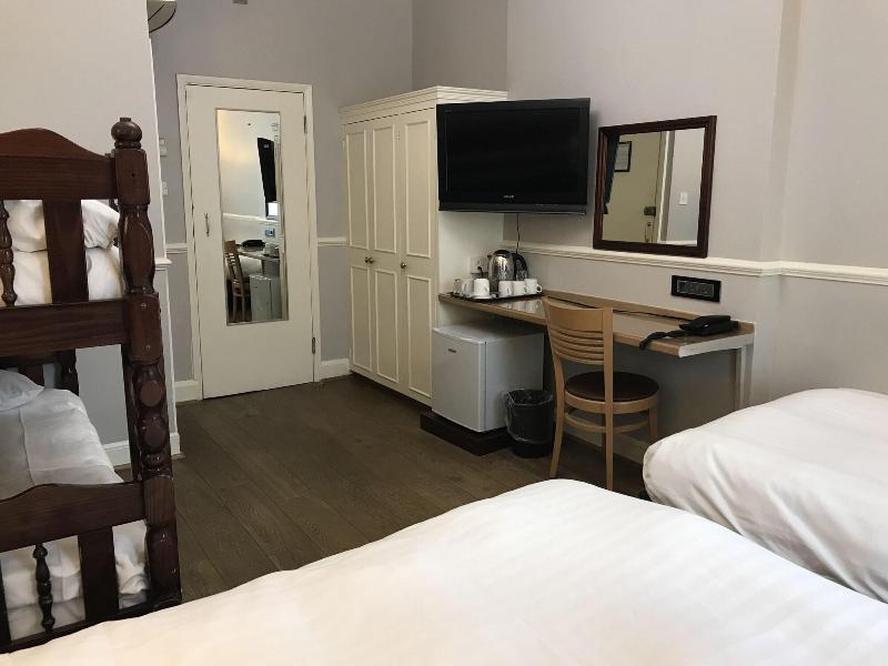 Rhodes Hotel - Oda