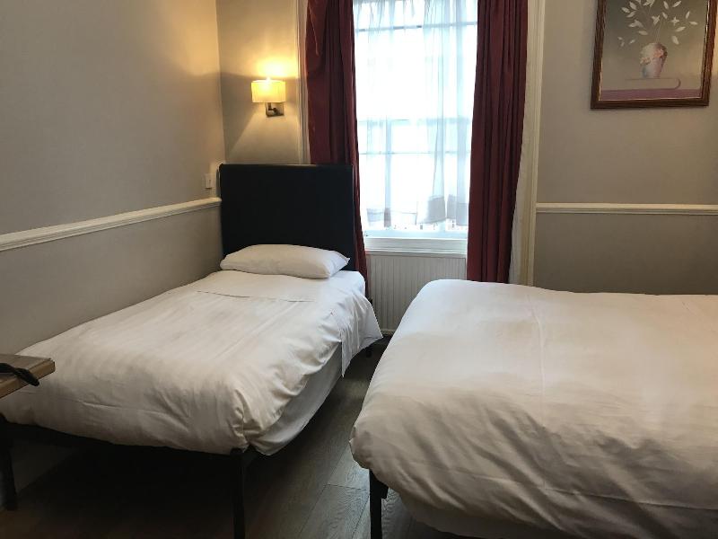 Rhodes Hotel - Oda