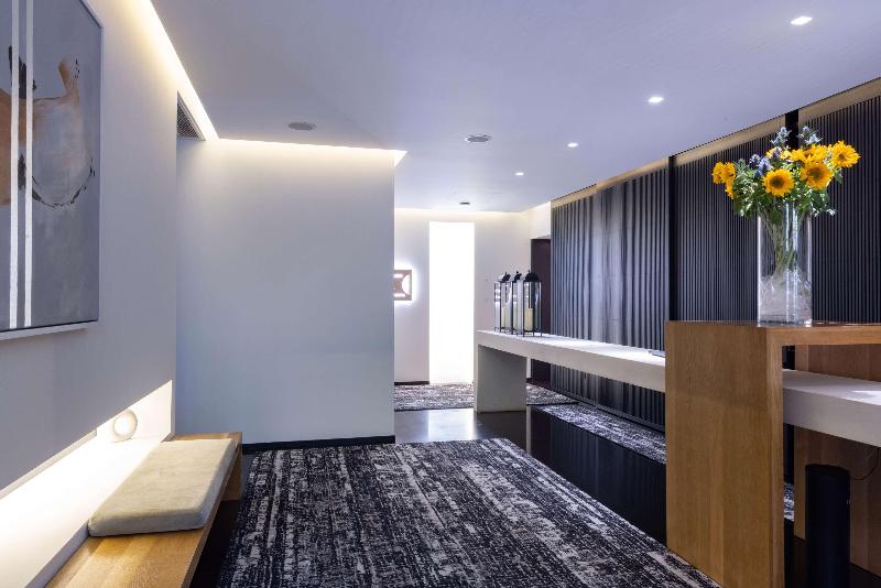 La Suite West - Hyde Park - Lobi