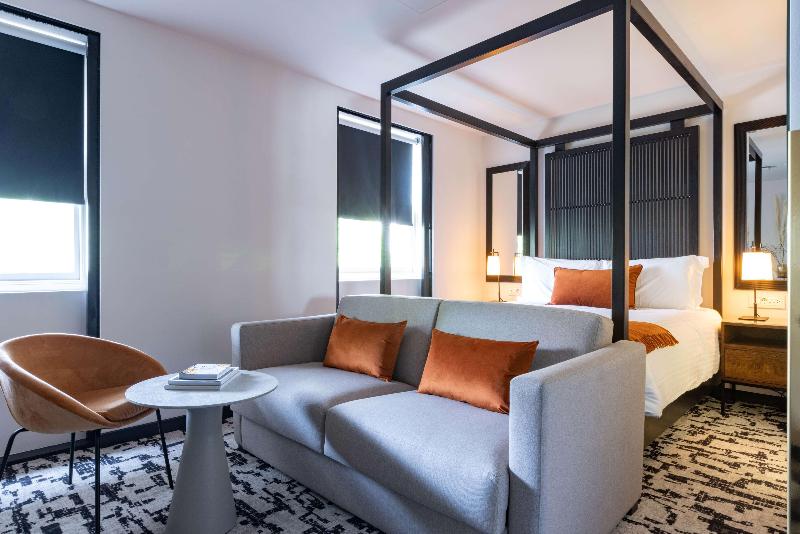 La Suite West - Hyde Park - Oda
