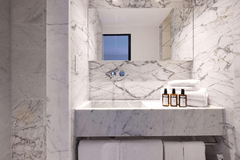 La Suite West - Hyde Park - Oda