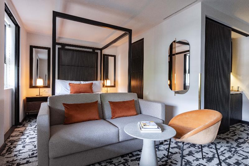 La Suite West - Hyde Park - Oda