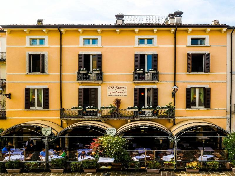 Apartments The Flowers - Genel