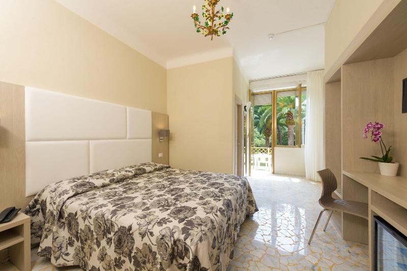 Albergo Battelli - Genel
