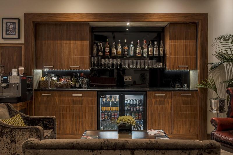 The Chambers - Bar