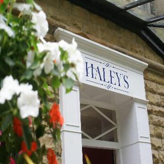 Haleys And Restaurant fotoÄŸrafÄ±