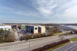 Holiday inn Express Harlow otel fotoğrafı