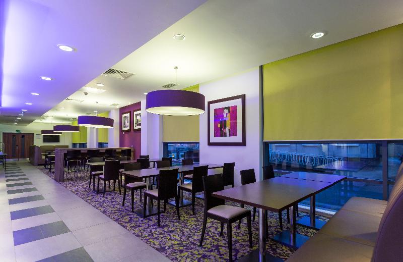 Holiday inn Express Harlow - Restoran