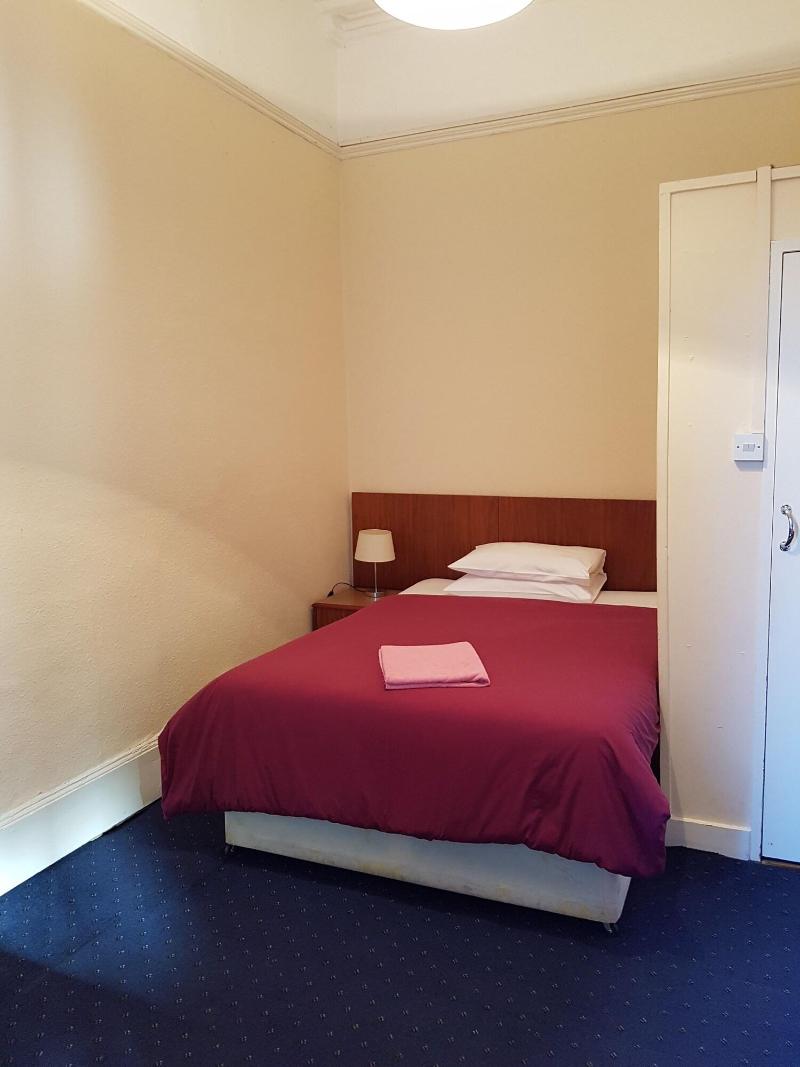 Avoca House Hotel - Oda