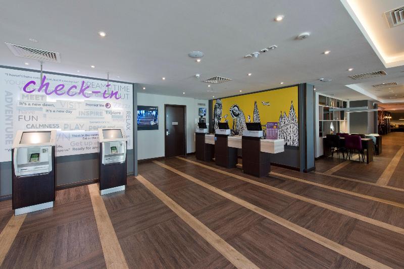 Premier Inn London Wembley Stadium - Lobi