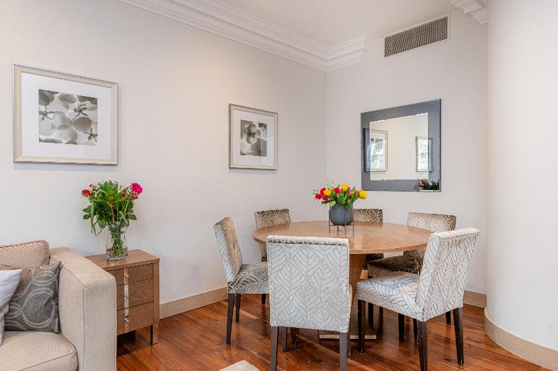 Claverley Court Apartment Knightsbridge - Oda