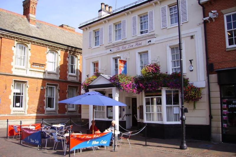 The Red Lion - Genel