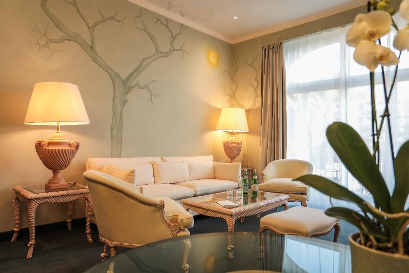 Grand Hotel Villa Castagnola - Oda