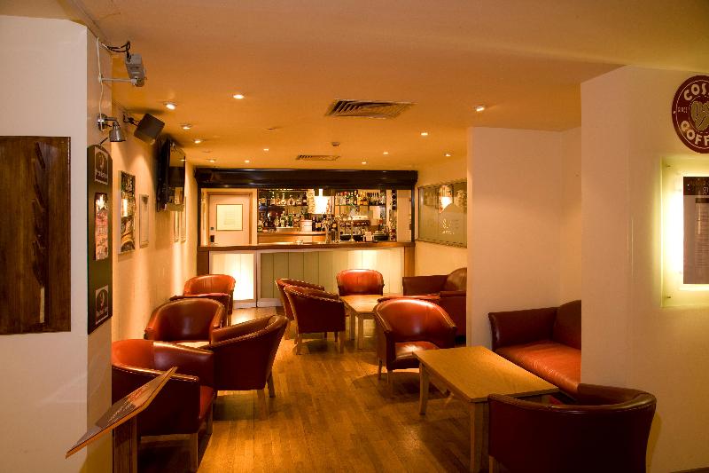 Premier Inn London Kensington - Restoran