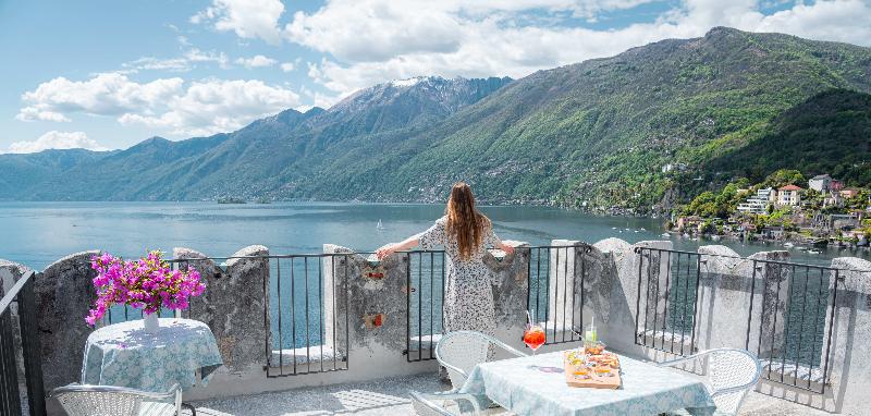 Hotel Castello Seeschloss - Teras