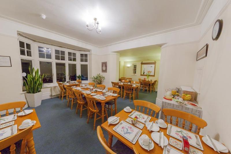 Gatwick Turret Guest House - Genel