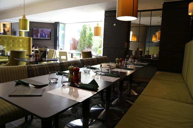 Thornton Hall Classic - Restoran