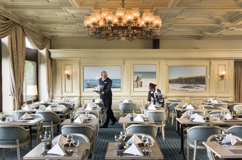 Plaza Premium Timmendorfer Strand - Restoran