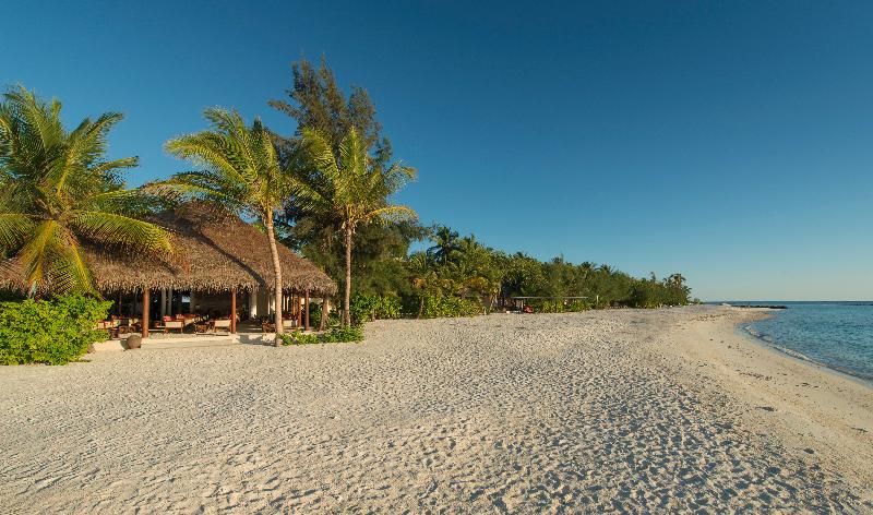 Summer Island Maldives - Lobi