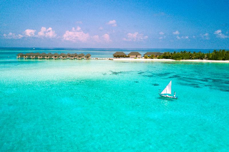 Summer Island Maldives - Genel