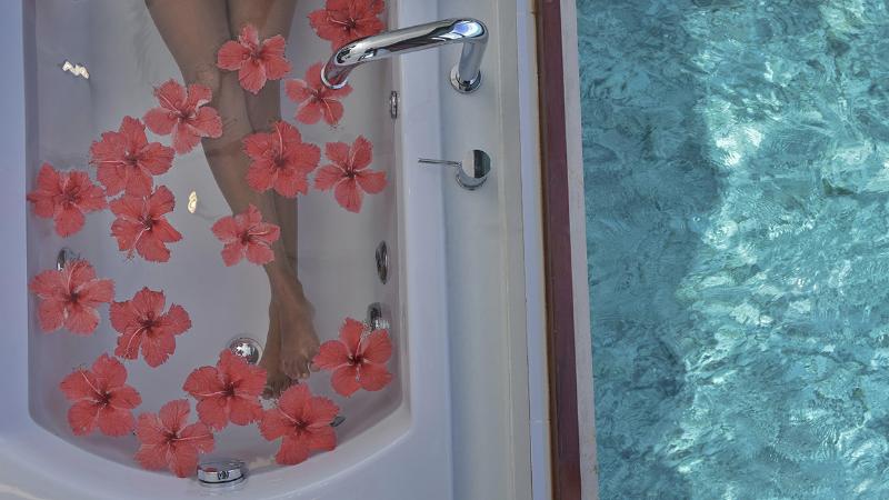 Summer Island Maldives - Oda