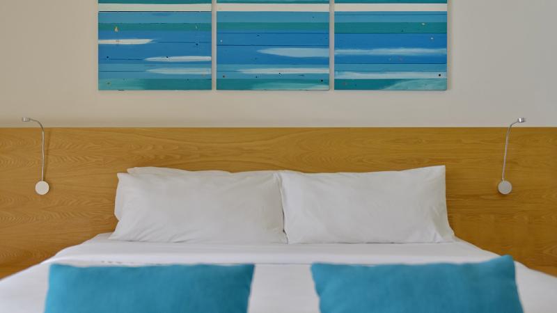 Summer Island Maldives - Oda