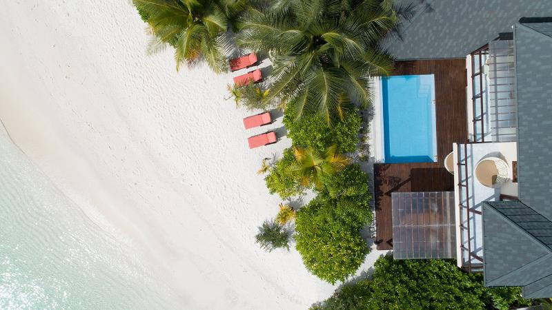 Summer Island Maldives - Oda