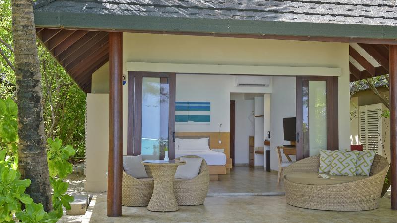 Summer Island Maldives - Oda