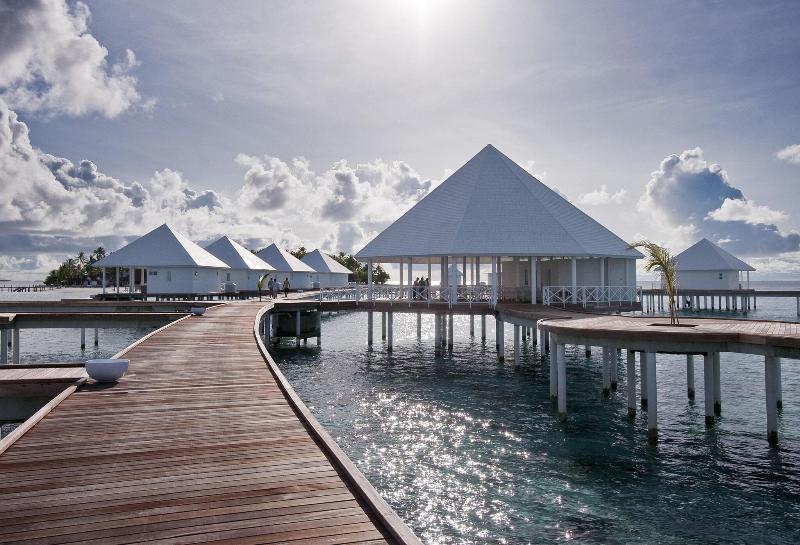 Diamonds Thudufushi Beach & Water Villas - Genel