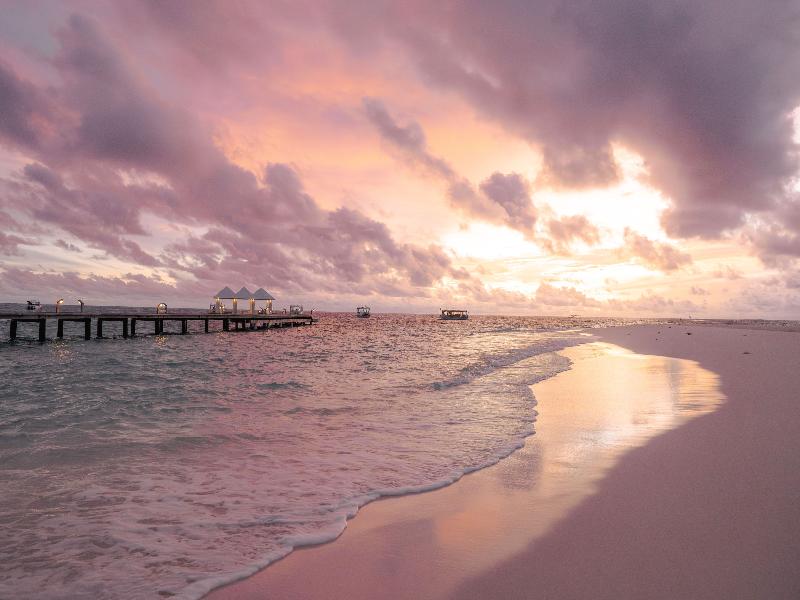 Diamonds Thudufushi Beach & Water Villas - Genel