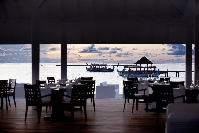 Diamonds Thudufushi Beach & Water Villas - Restoran