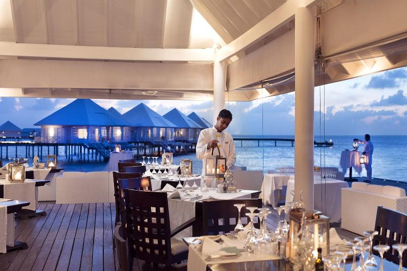 Diamonds Thudufushi Beach & Water Villas - Restoran
