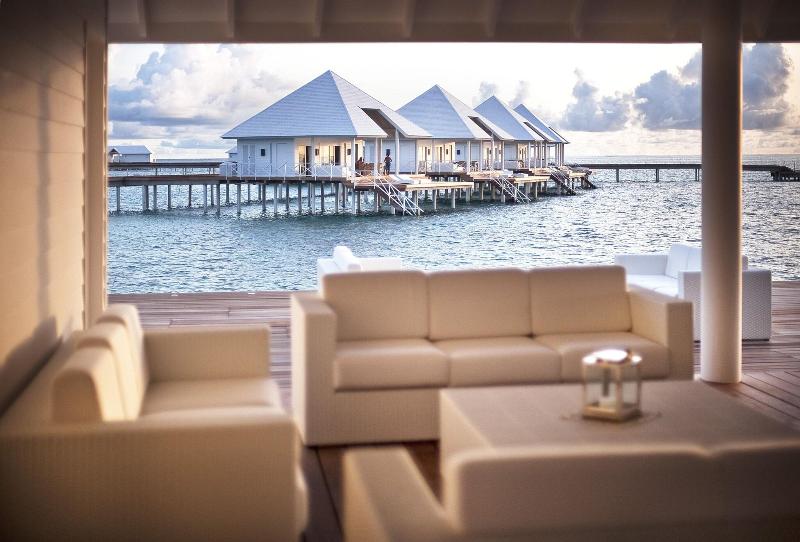 Diamonds Thudufushi Beach & Water Villas - Teras