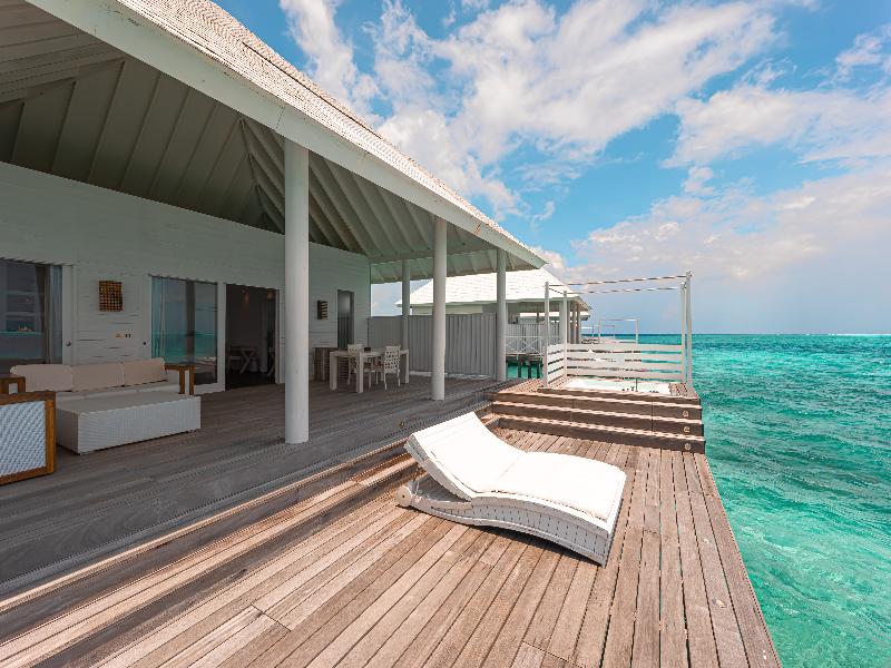 Diamonds Thudufushi Beach & Water Villas - Teras