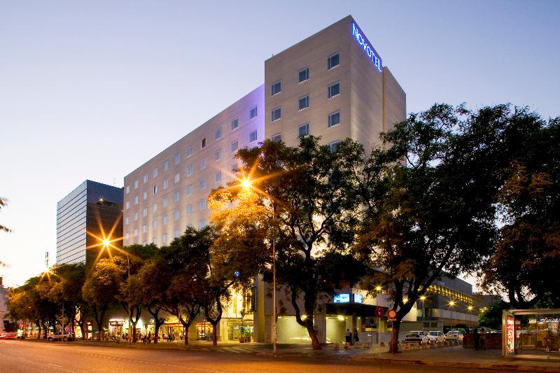 Novotel Sevilla - Genel