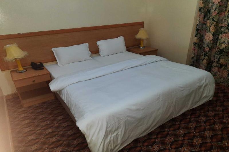 OYO 142 Al Sharqiya Sands Hotel - Oda