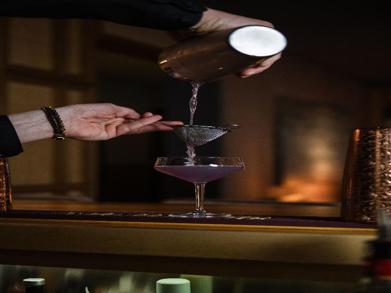 Louis - Bar