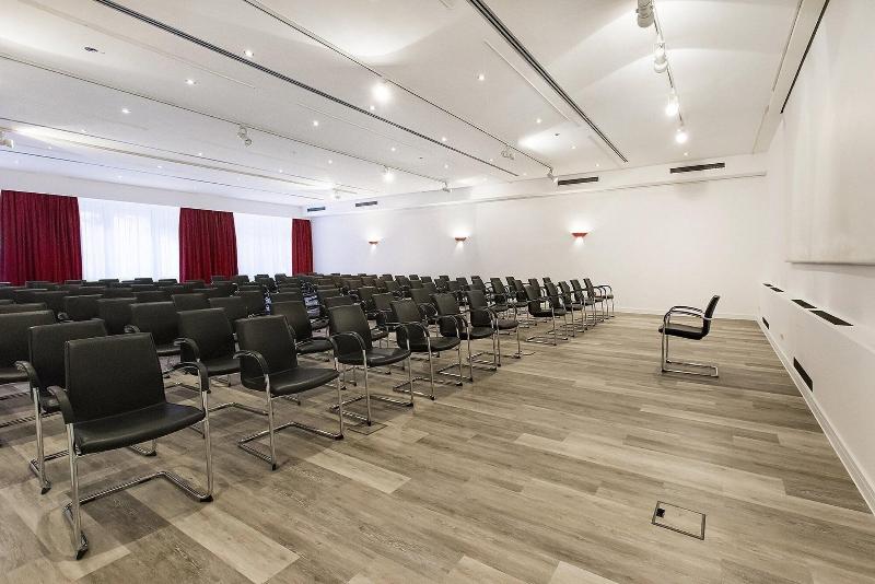 DORMERO Hotel Munchen-Kirchheim Messe - Toplantı