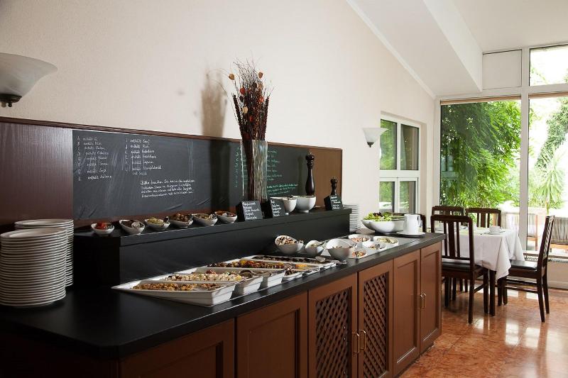 DORMERO Hotel Munchen-Kirchheim Messe - Aktivite