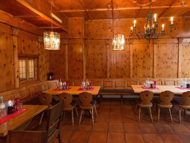 DORMERO Hotel Munchen-Kirchheim Messe - Restoran