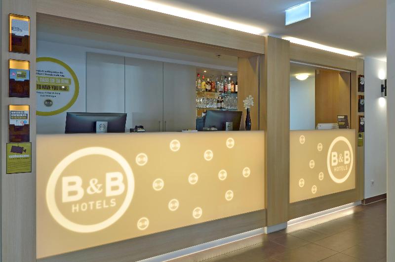 B&B Hotel München-Messe - Lobi