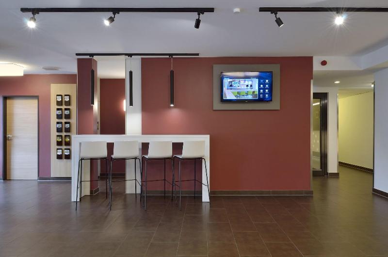B&B Hotel München-Messe - Lobi