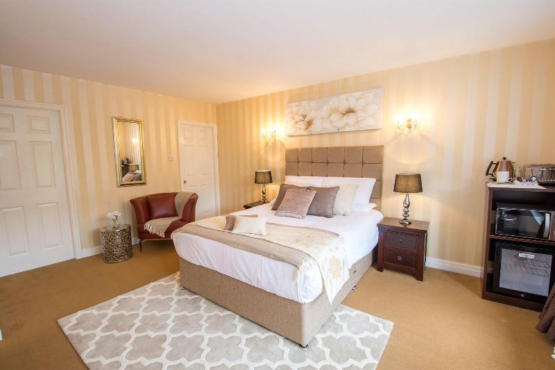The Normanhurst - Genel