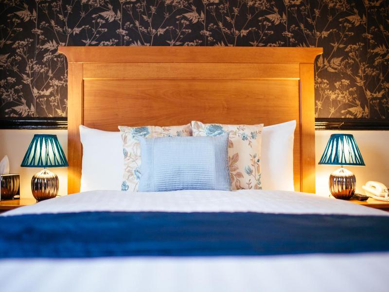 Pymgate Lodge Hotel - Genel