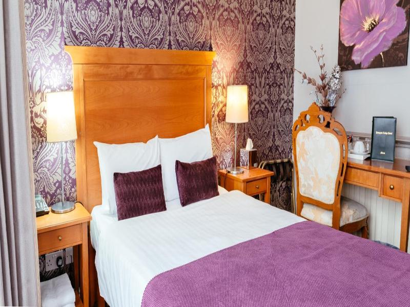 Pymgate Lodge Hotel - Genel